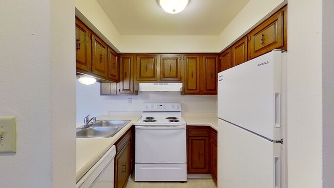Building Photo - N76-W14525 Market Dr