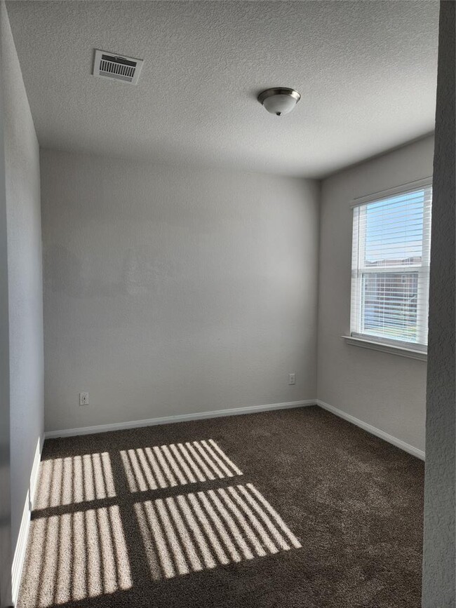 Building Photo - 1206 Beechtree Ln