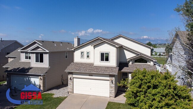 Foto del edificio - Beautiful home with views of Pikes Peak!