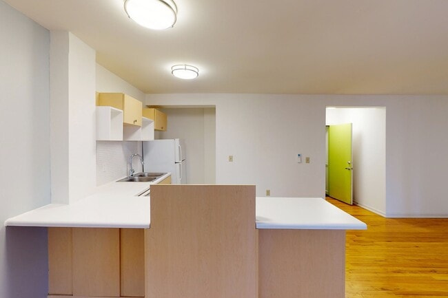 Interior Photo - Windemere