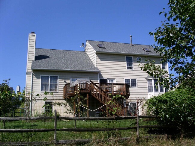 Building Photo - 18913 Moonwalk Ct