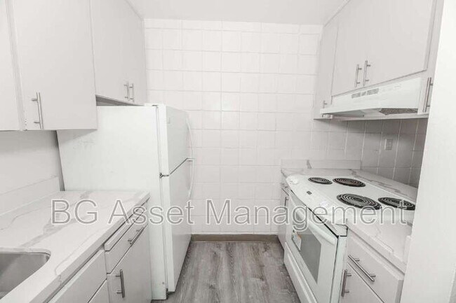 Foto del edificio - 944 Fletcher Ln