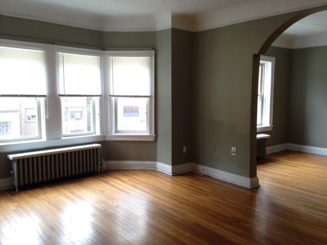 Building Photo - 12065 Edgewater Dr