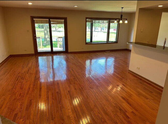 Foto del edificio - 9402 Lindsay St