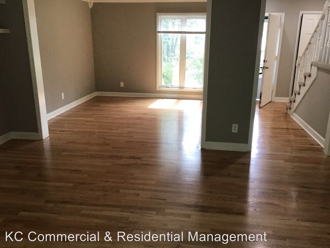 Building Photo - 3 br, 3.5 bath House - 1208 Bell Circle