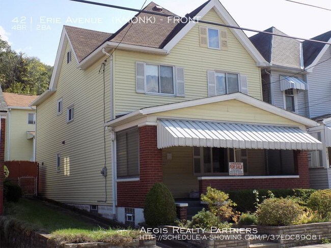Building Photo - 421 Erie Ave