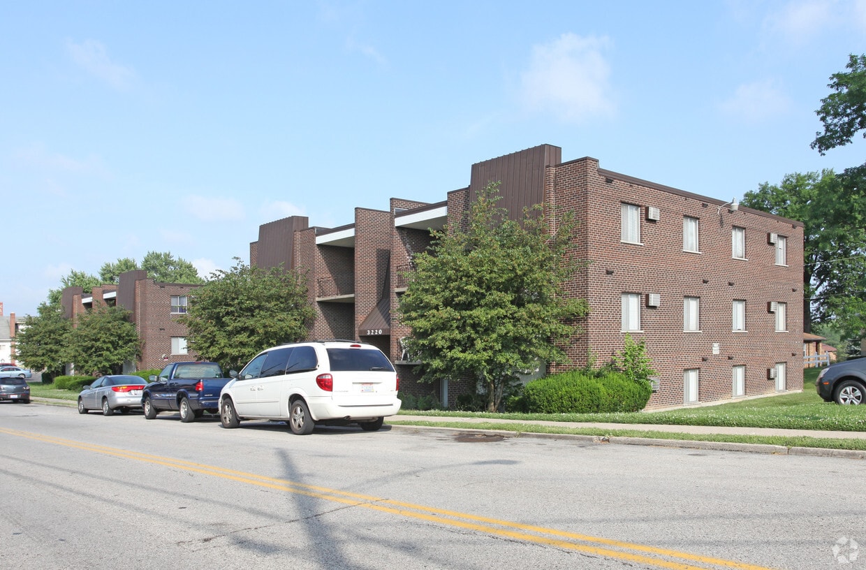 Midway Apartments Cincinnati, OH