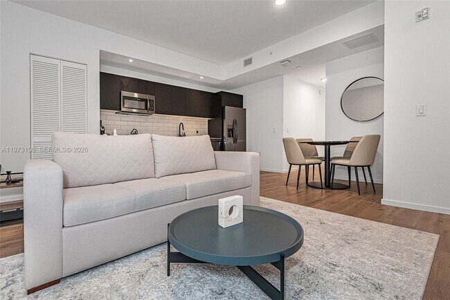 Foto del edificio - 398 NE 5th St