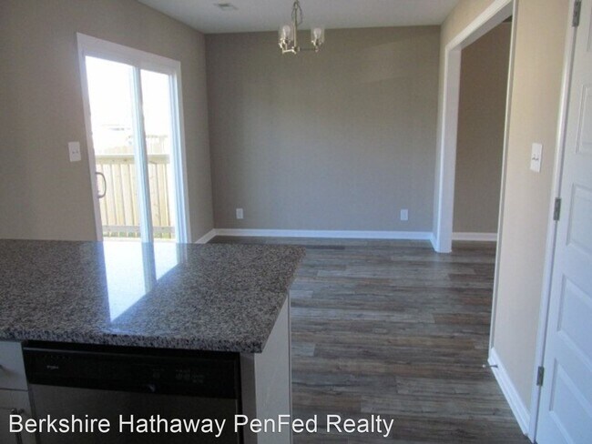 Building Photo - 3 br, 2.5 bath House - 199 Waterwheel Cir