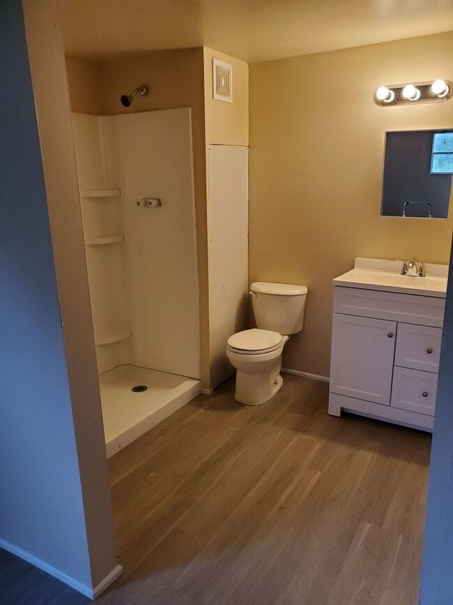 Building Photo - Manufactured Home