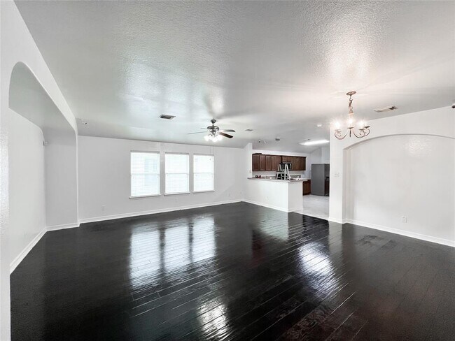 Building Photo - 13919 Tinsley Ct