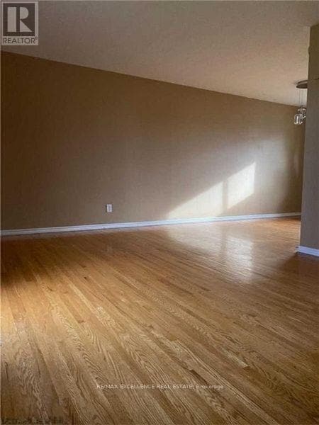 Photo du bâtiment - 7 Dunnett Blvd