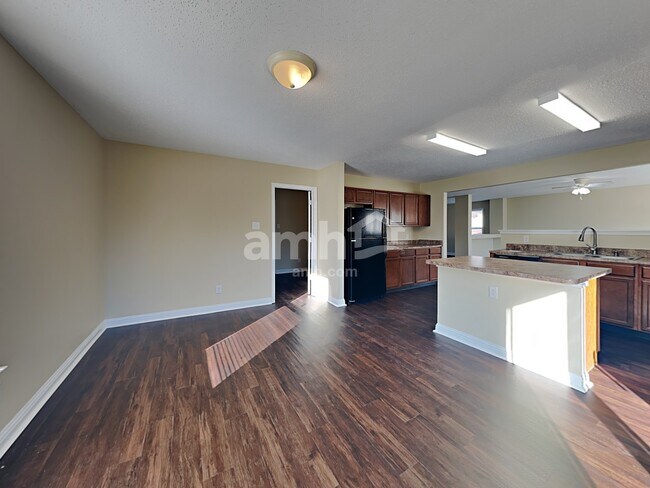 Foto del edificio - 8339 Firefly Way