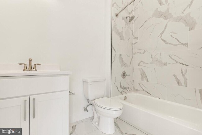 Foto del edificio - 3952 Lancaster Ave