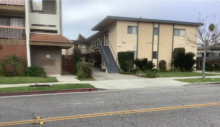 Foto principal - 715 S Adams St