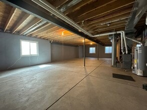 Building Photo - 5470 Wishing Well Dr