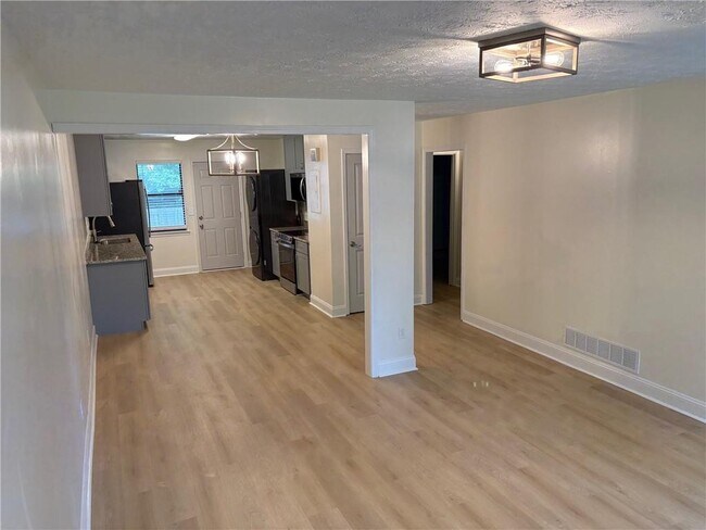 Foto del edificio - 225 Kimberly Way SW