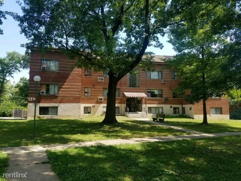 Primary Photo - 1215 Elberta Cir