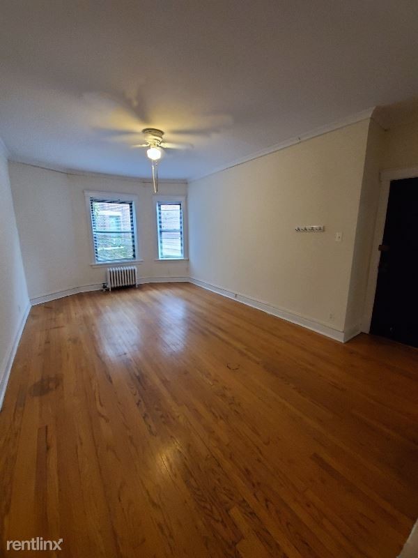 Foto del edificio - 6824 N Wayne Ave