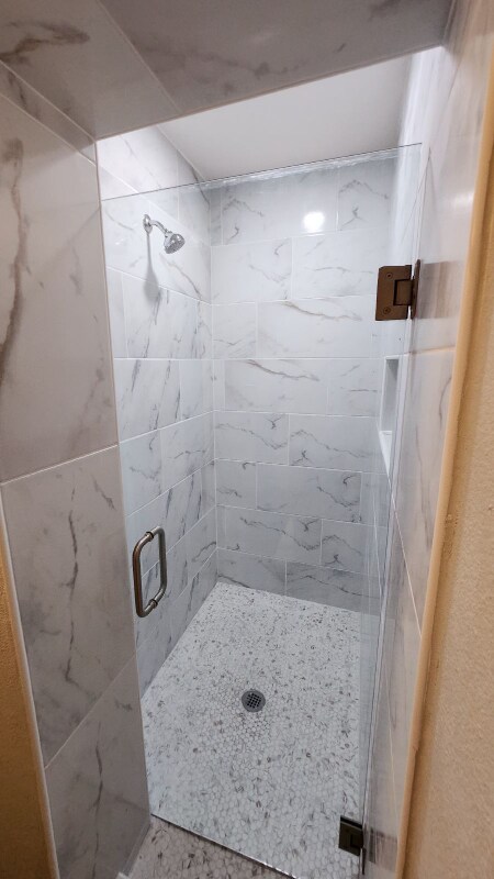 Foto del edificio - 3200 Woodlark Dr