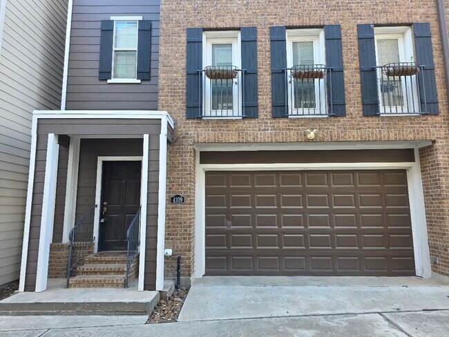 Foto del edificio - 4109 Allen St