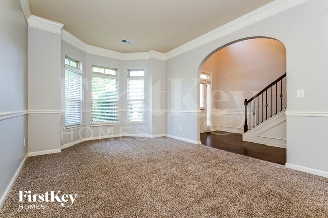 Building Photo - 624 Parkside Pl Dr