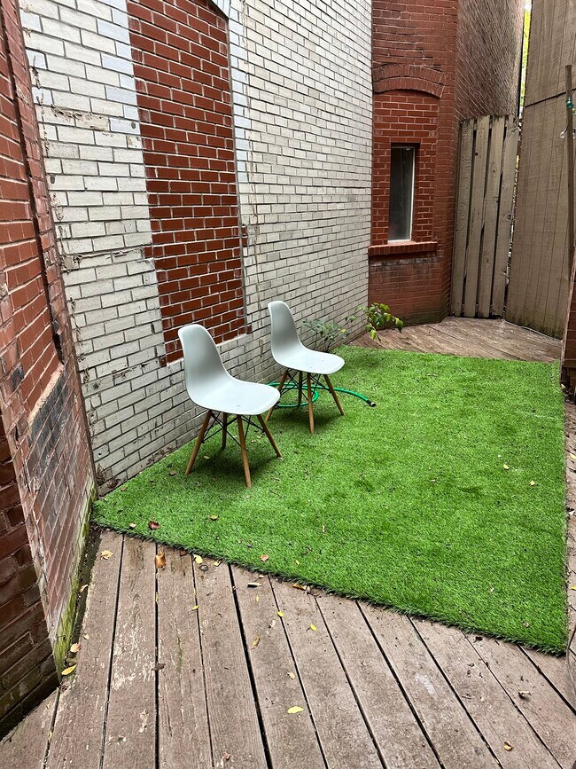 Foto del edificio - 4624 Westminster Pl