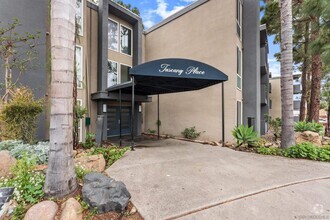 Building Photo - 4860 Rolando Ct