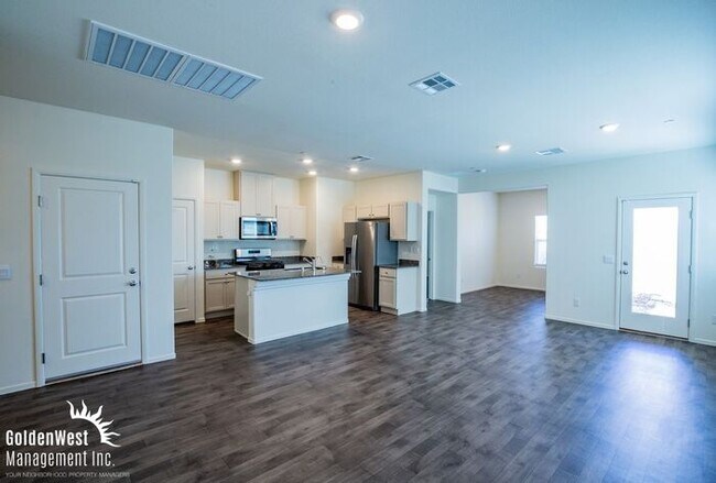 Foto del edificio - Beautifully Updated 2Bdm 2Ba Home with Modern Finishes in Henderson.