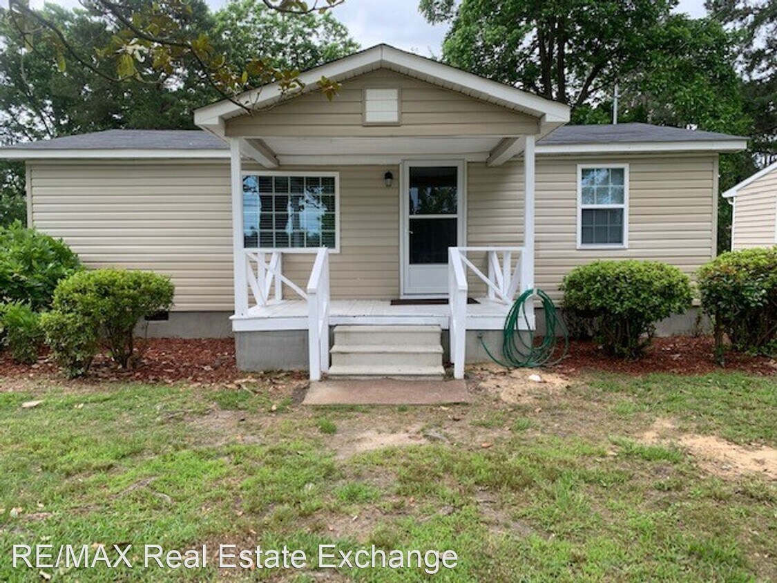 Primary Photo - 3 br, 1 bath House - 2913 Olive Drive
