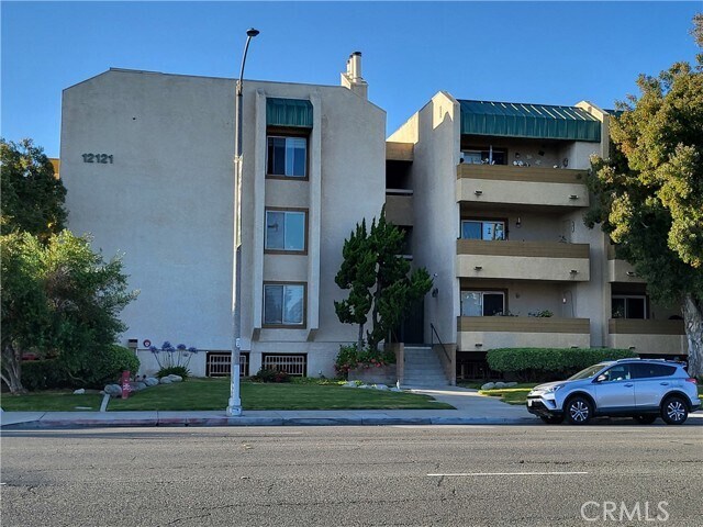 Foto principal - 12121 Centralia St