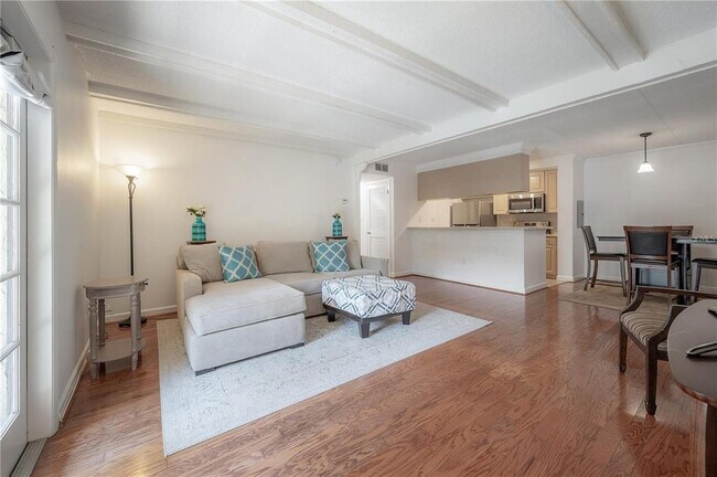 Foto del edificio - 107 S Obrien St