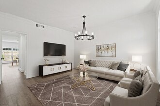 Building Photo - 2010 Stoney Brook Dr