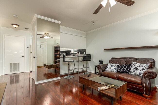 Building Photo - 2221 Wentwood Valley Dr