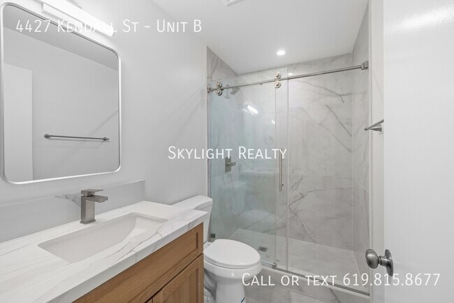 Foto del edificio - 4427 Kendall St