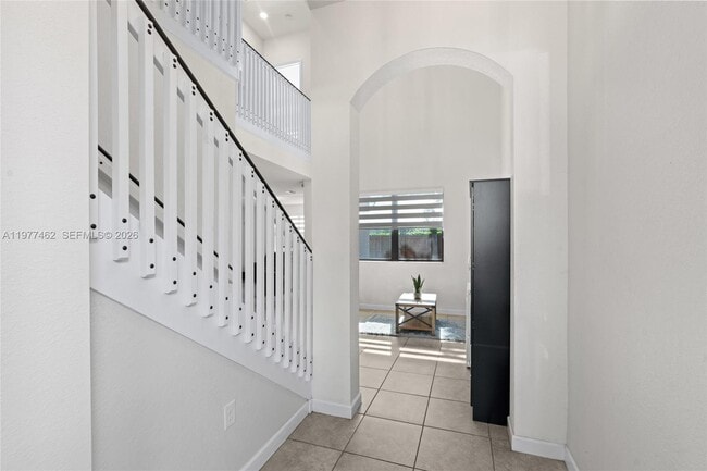 Foto del edificio - 2380 NE 1st St