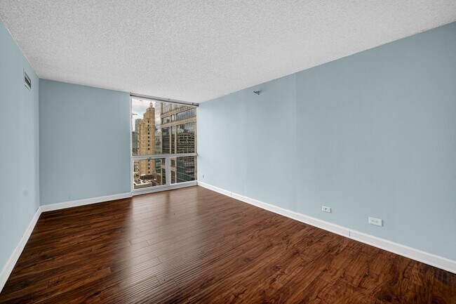 Foto del edificio - 200 N Dearborn St