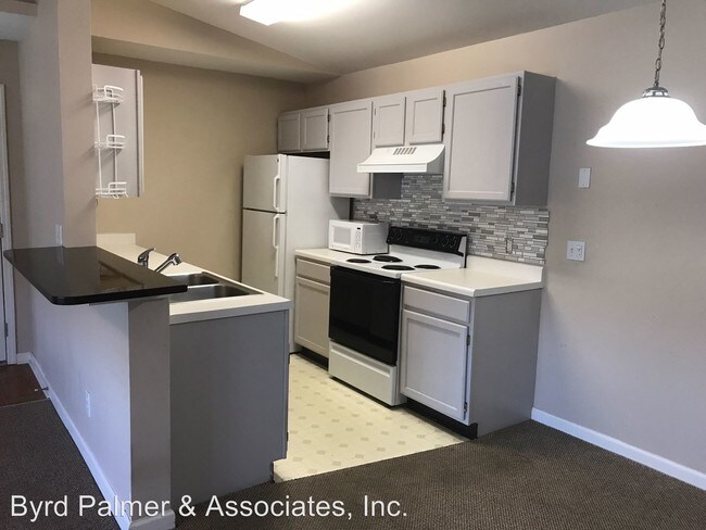 Building Photo - 2 br, 2 bath House - 2269 Essex Drive Unit K