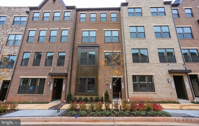 Photo - 45132 Kincora Dr Apartment