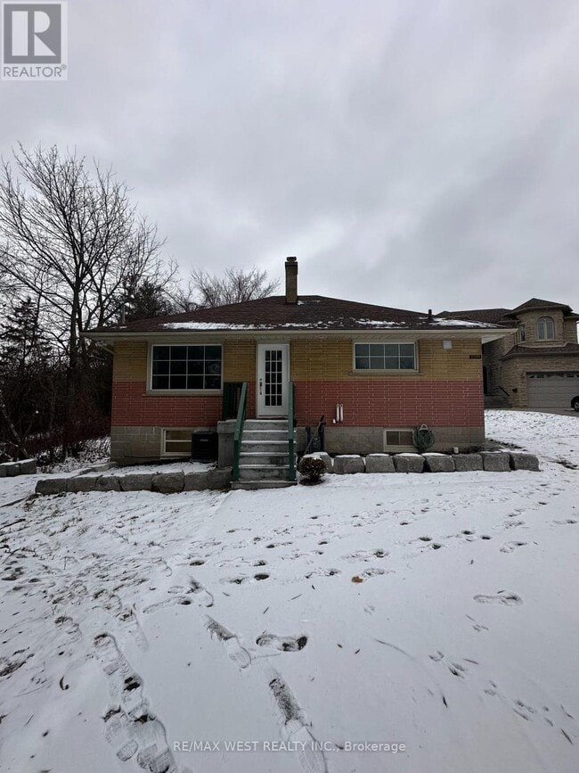 Building Photo - 6398 Kingston Rd