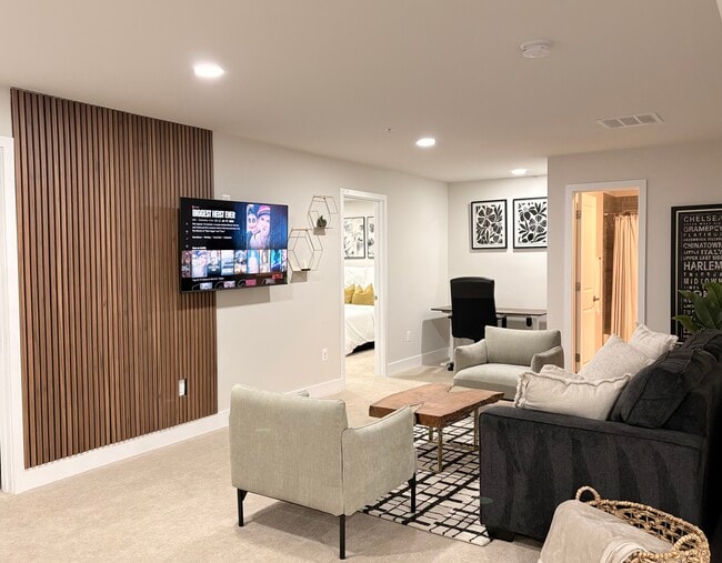 Foto del edificio - 4420 Shakespeare Cir