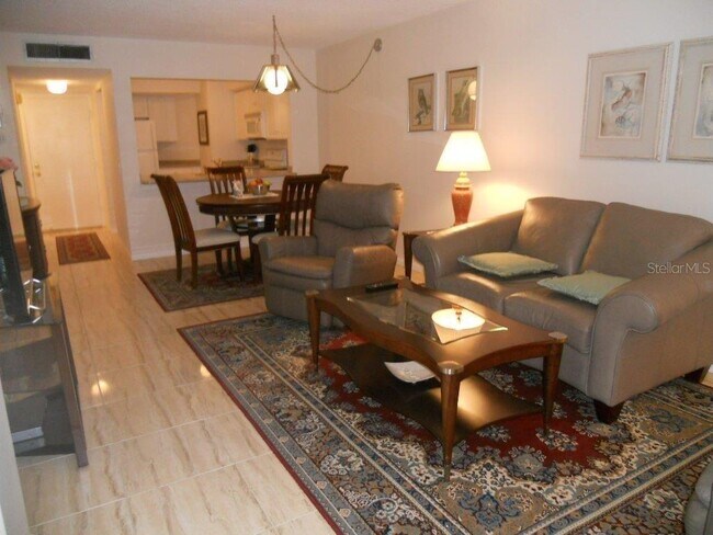 Foto del edificio - 6279 Sun Blvd