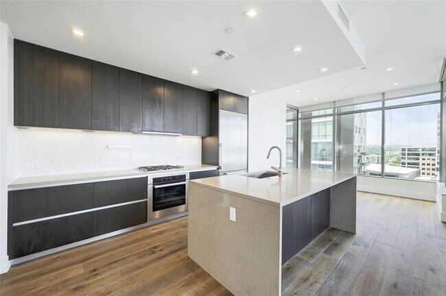 Foto del edificio - 501 West Ave
