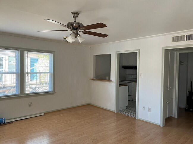 Newly renovated interior - 5216 Arboles Dr