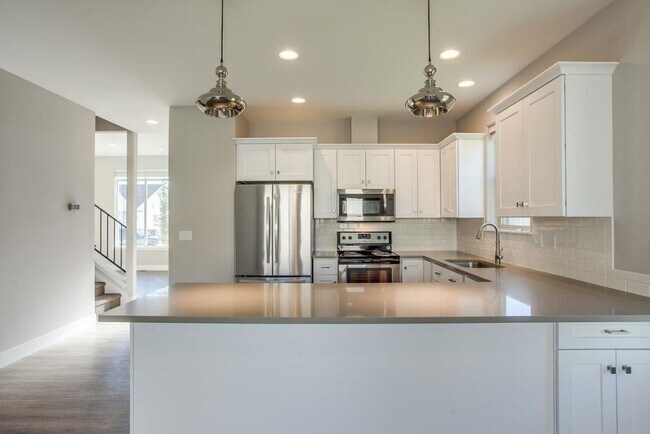 Foto del edificio - 1708/1710 Danny Boy Ln. Duplex