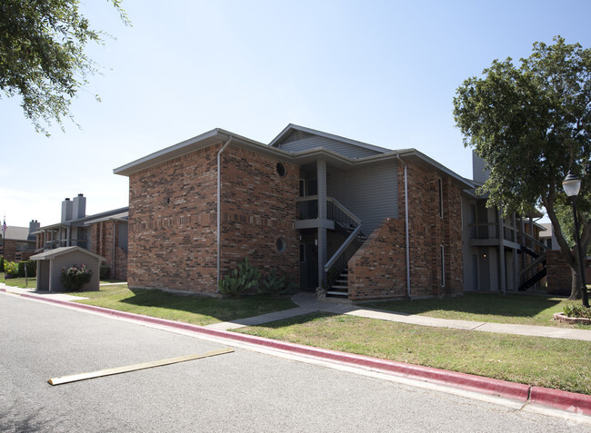 Building Photo - Mallard Run Apartments