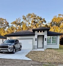 Building Photo - 435 E 13th St