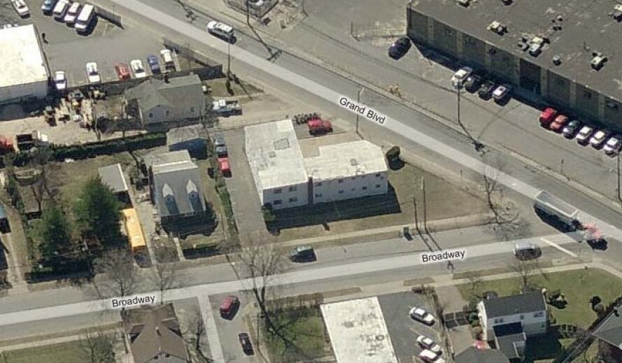 Primary Photo - 260 Grand Blvd