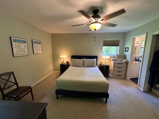 Master Bedroom - 3601 Adirondack Ct