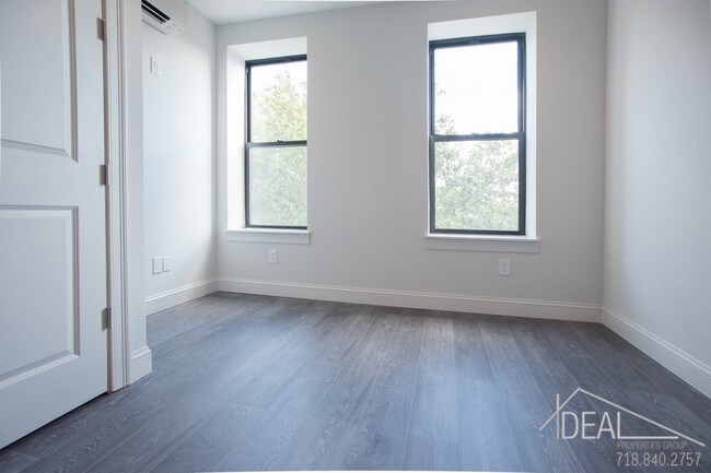 Foto del edificio - 181 Chauncey St